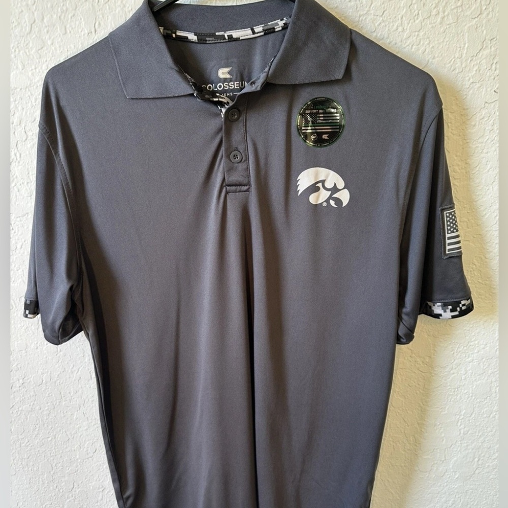 Colosseum Men’s Small Iowa Hawkeyes OHT Digi Camo Polo Military Appreciation NEW